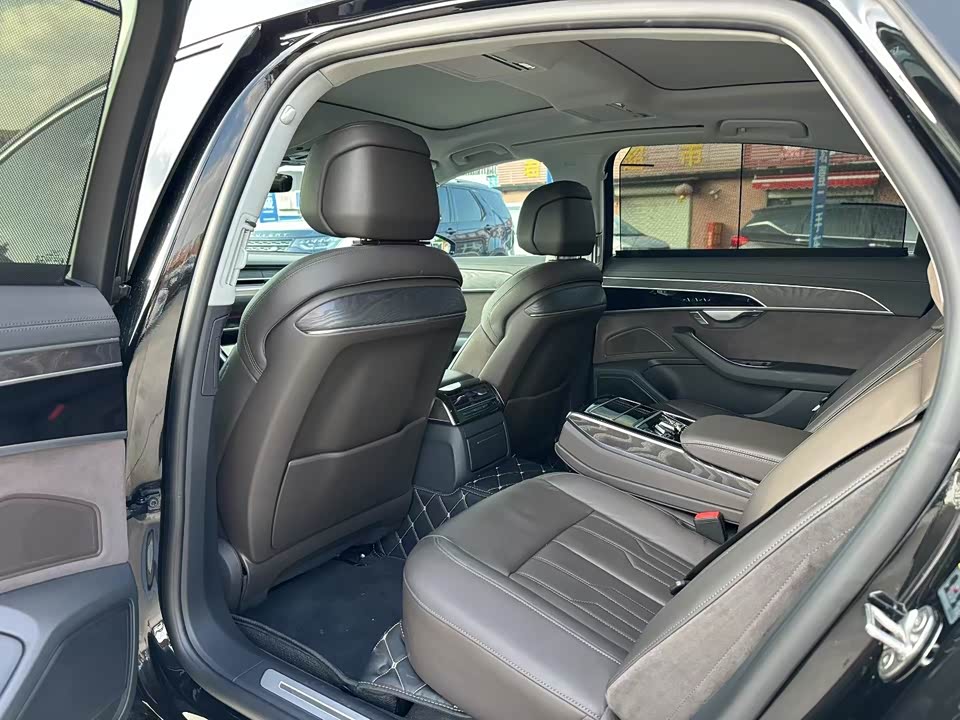 Audi A8 Audi A8