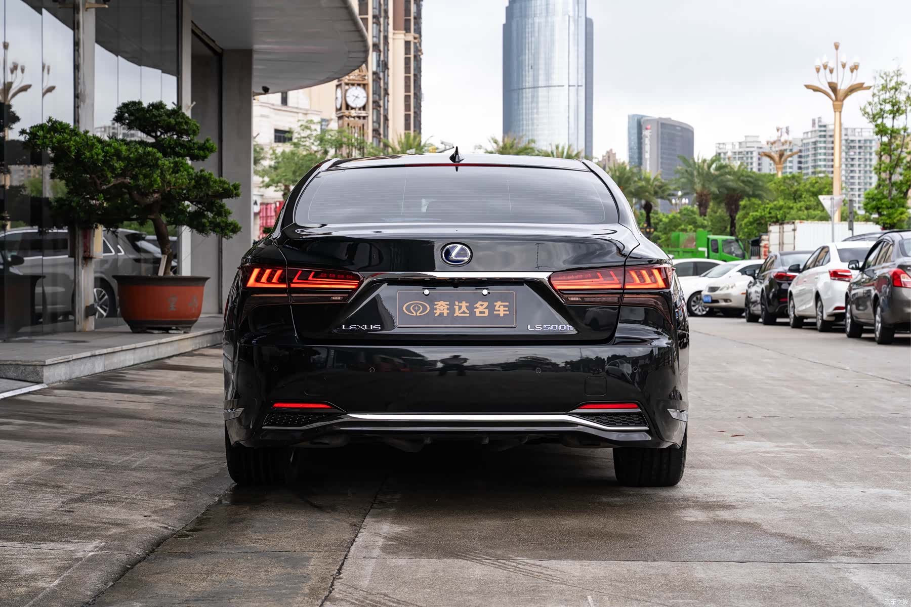 Lexus LS, 2021 все фото
