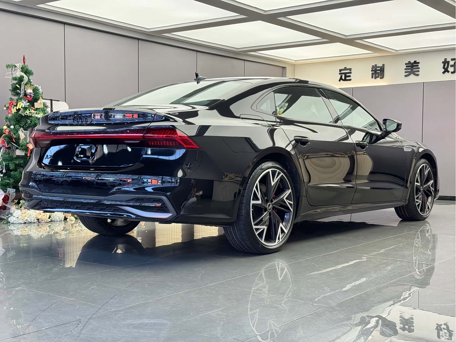 Audi A7L, 2024 12