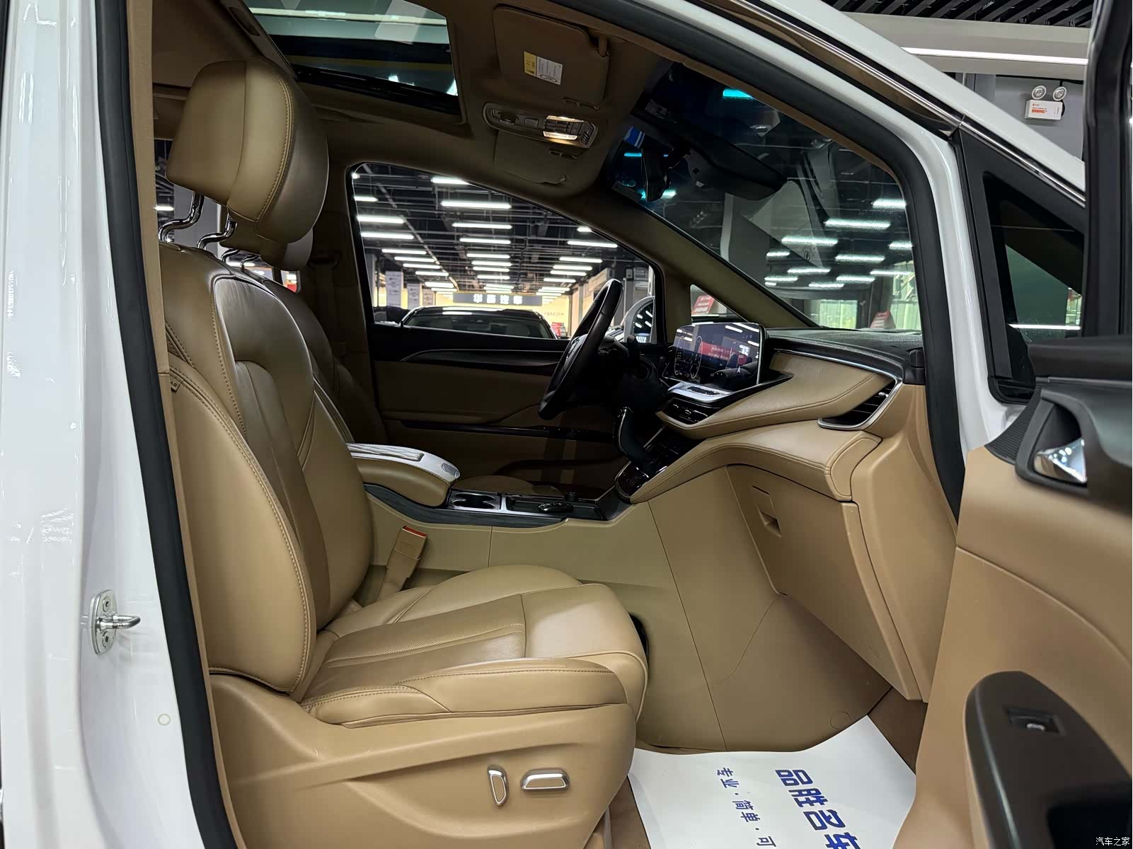 Buick GL8, 2021 18