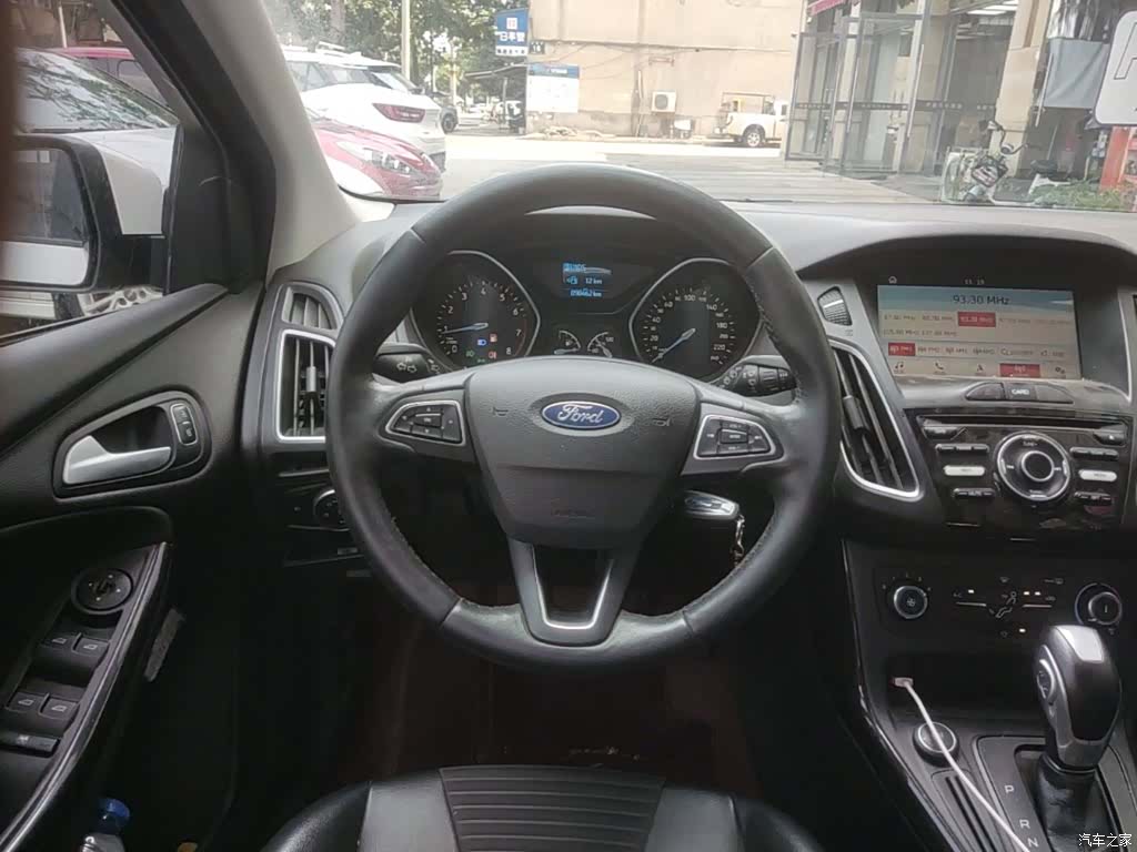 Ford Focus, 2018 11