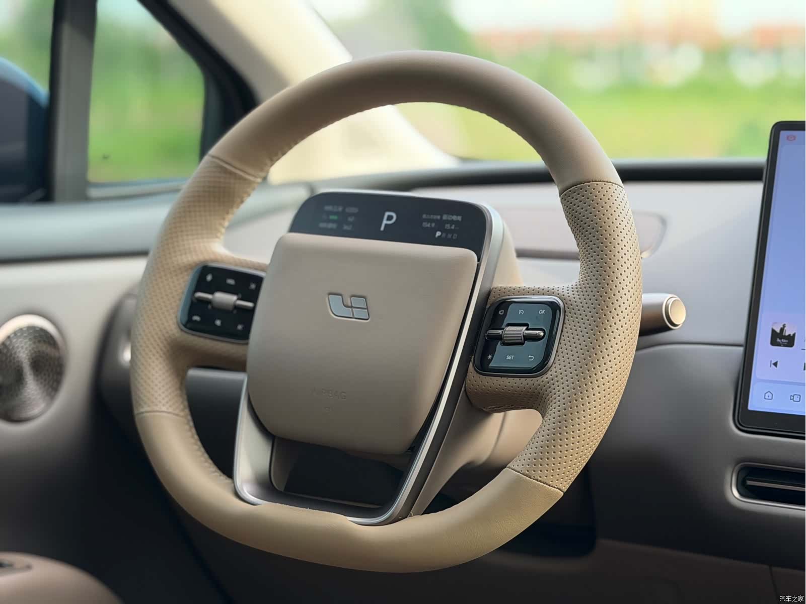 Li Auto i8, 2025 17