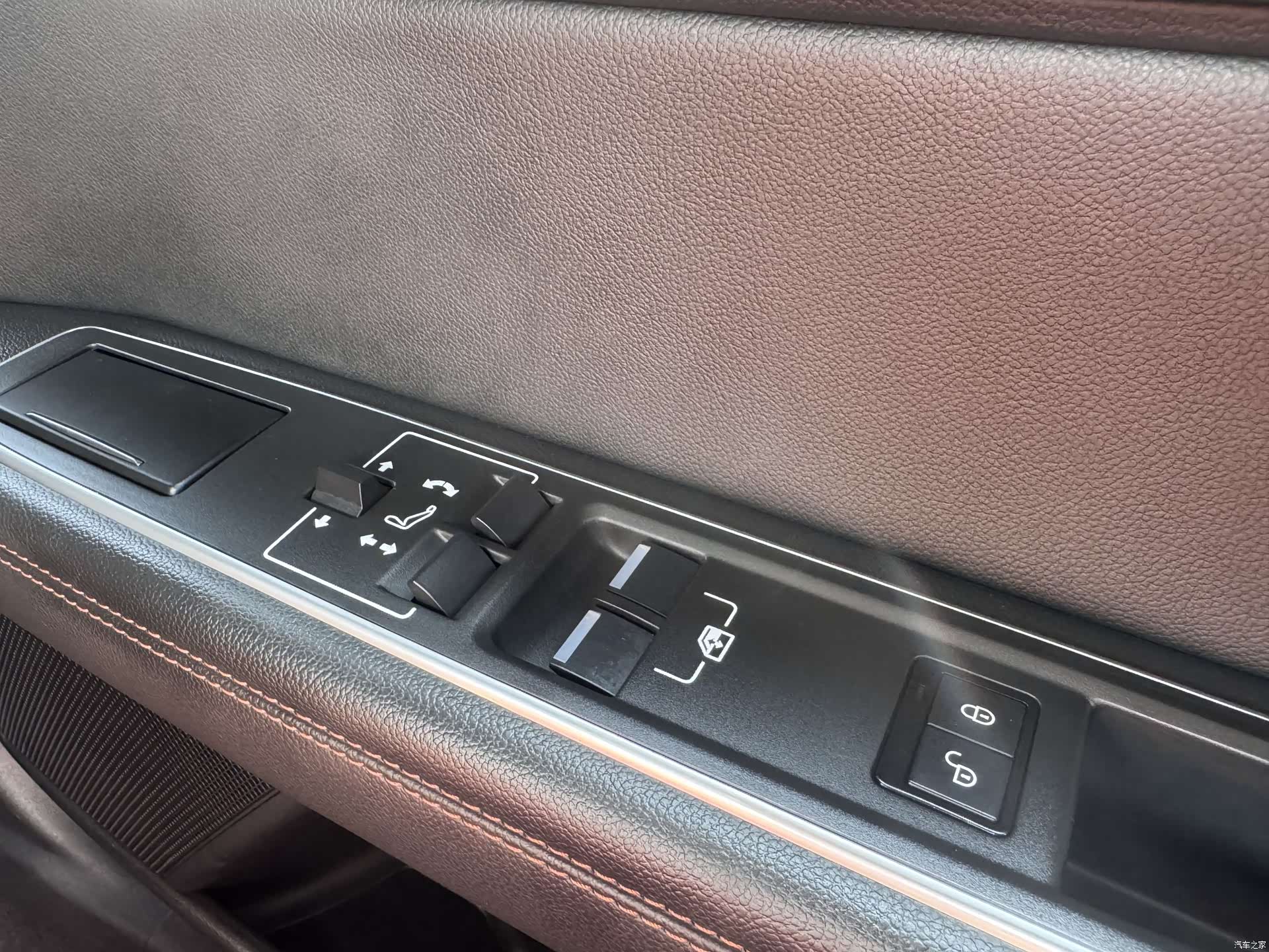 Land Rover XEL, 2018 20