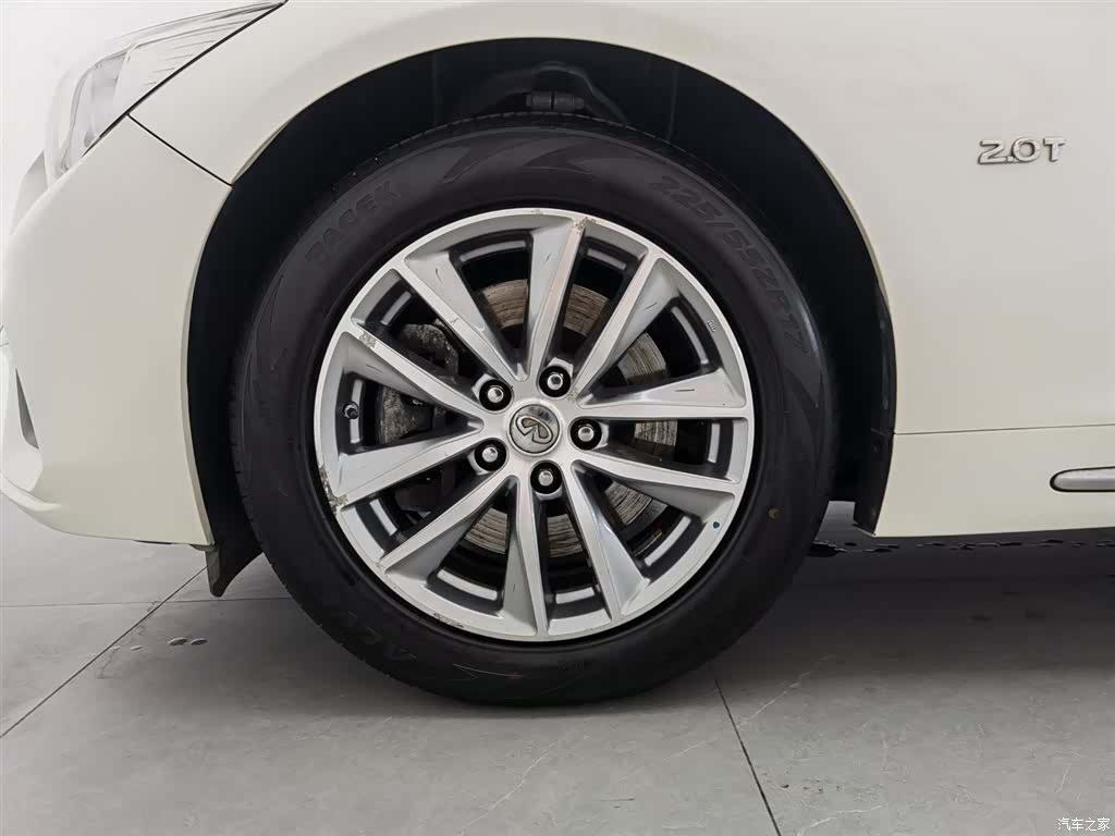 Infiniti Q50L, 2019 17