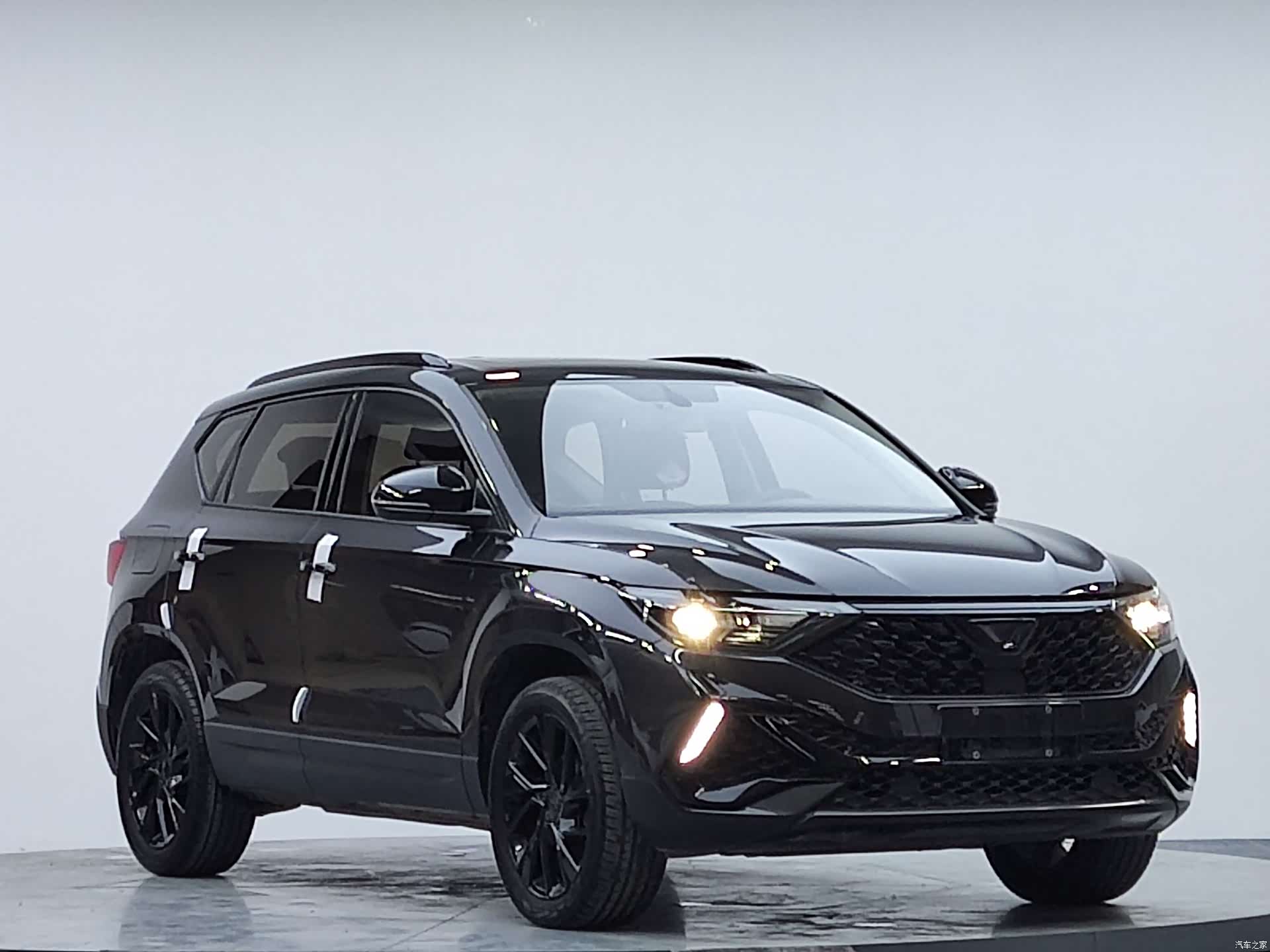 Volkswagen VS5, 2022 4