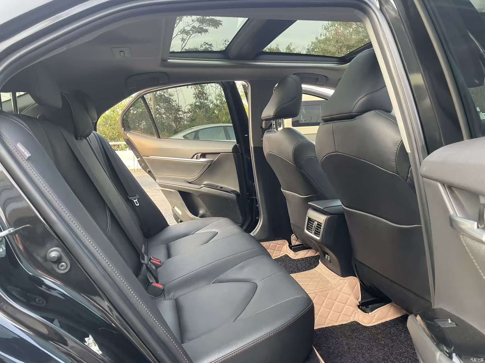Toyota Camry, 2023 7