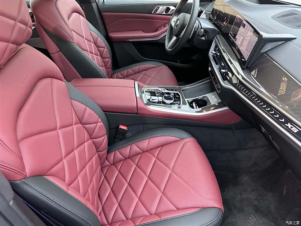 BMW X5, 2025 9