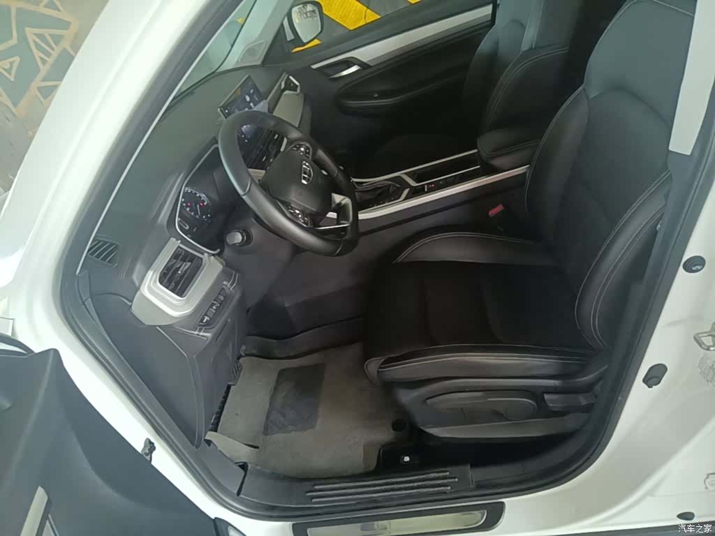 Geely X6, 2020 15