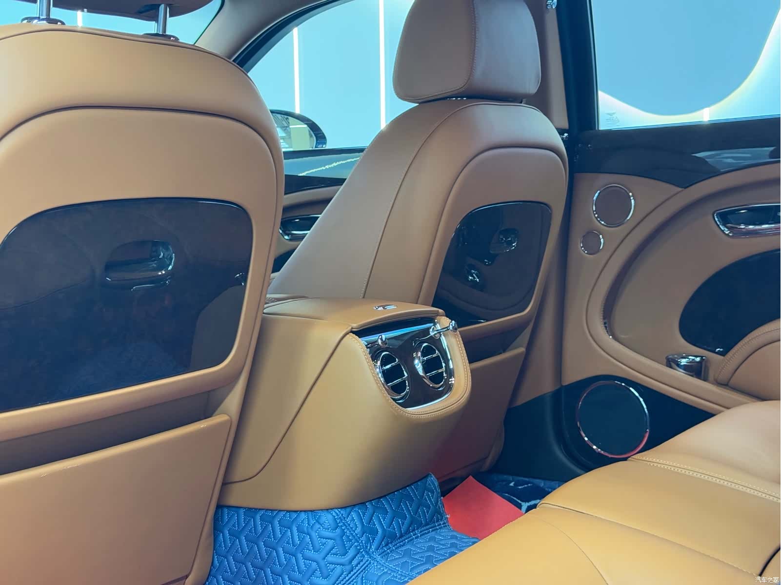 Bentley Mulsanne, 2014 27