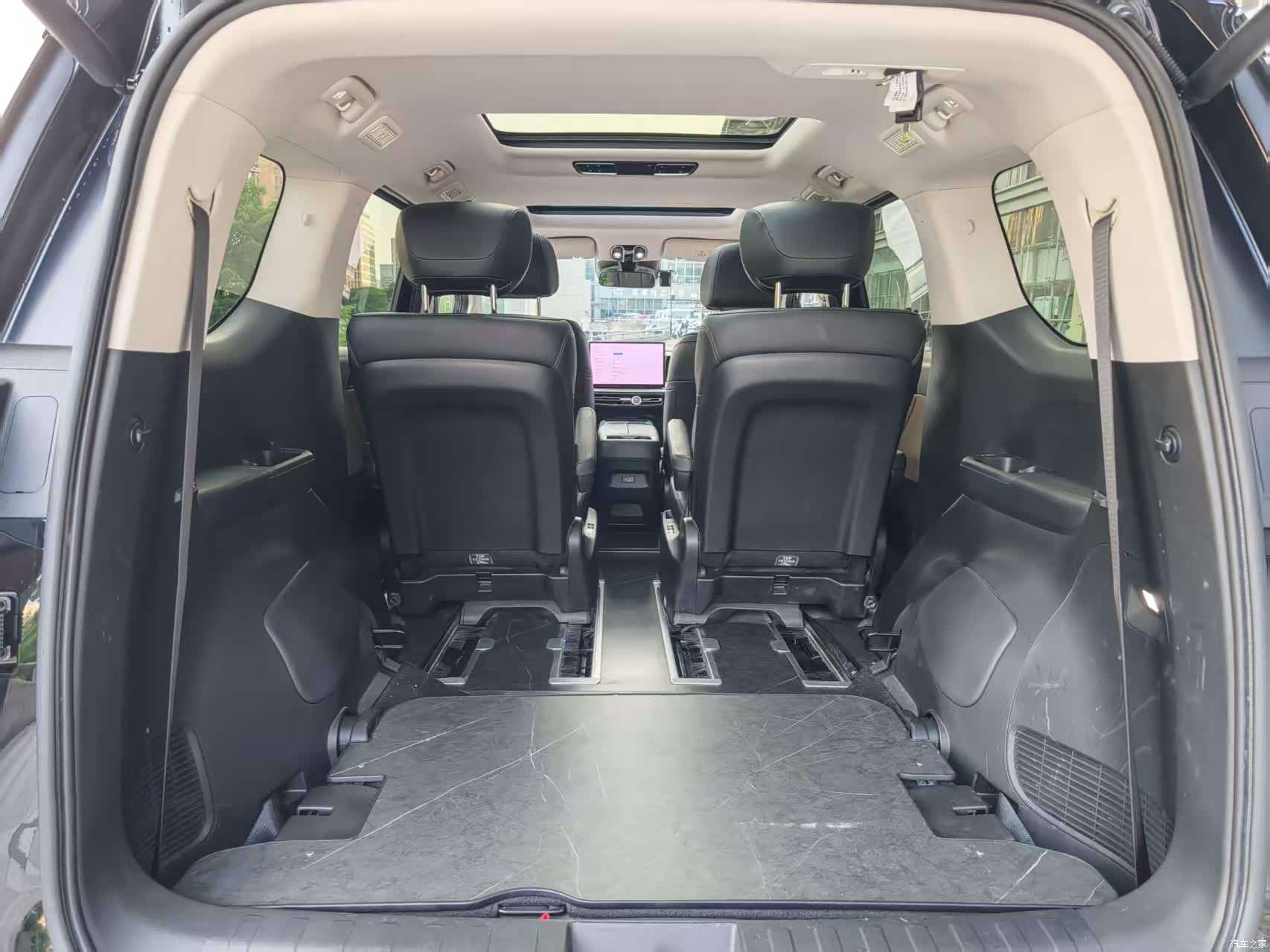 Trumpchi E8, 2024 9