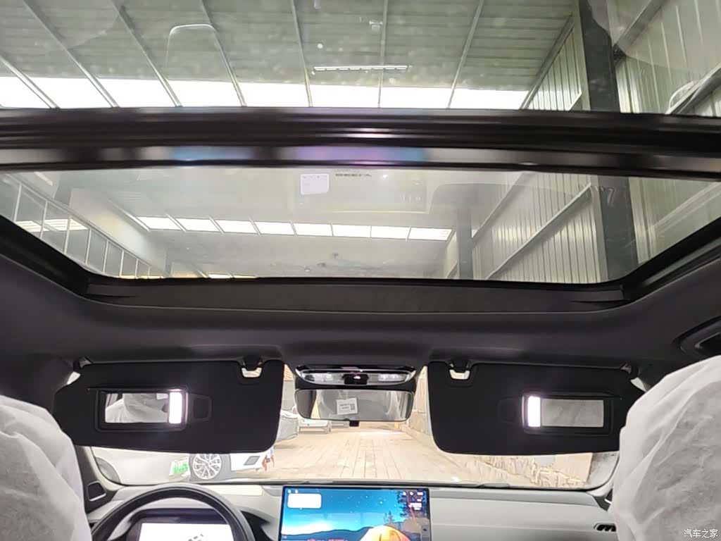 Geely Preface, 2026 18