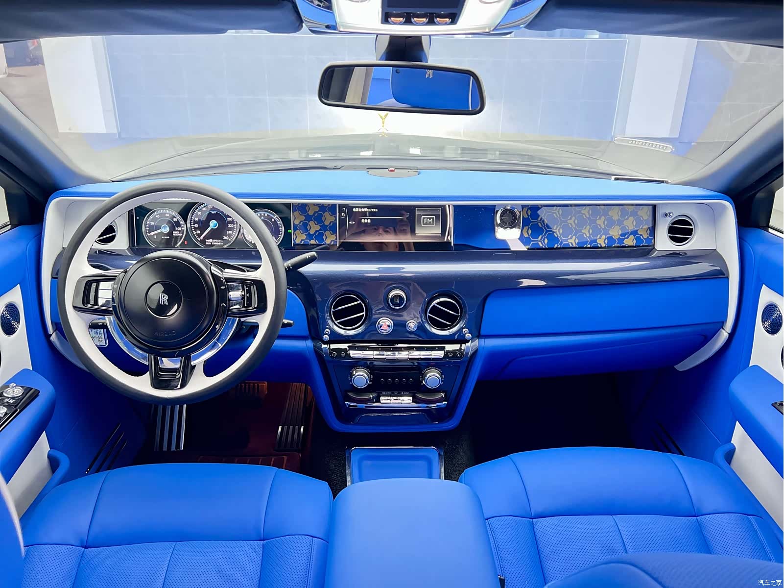 Rolls-Royce Phantom, 2012 2