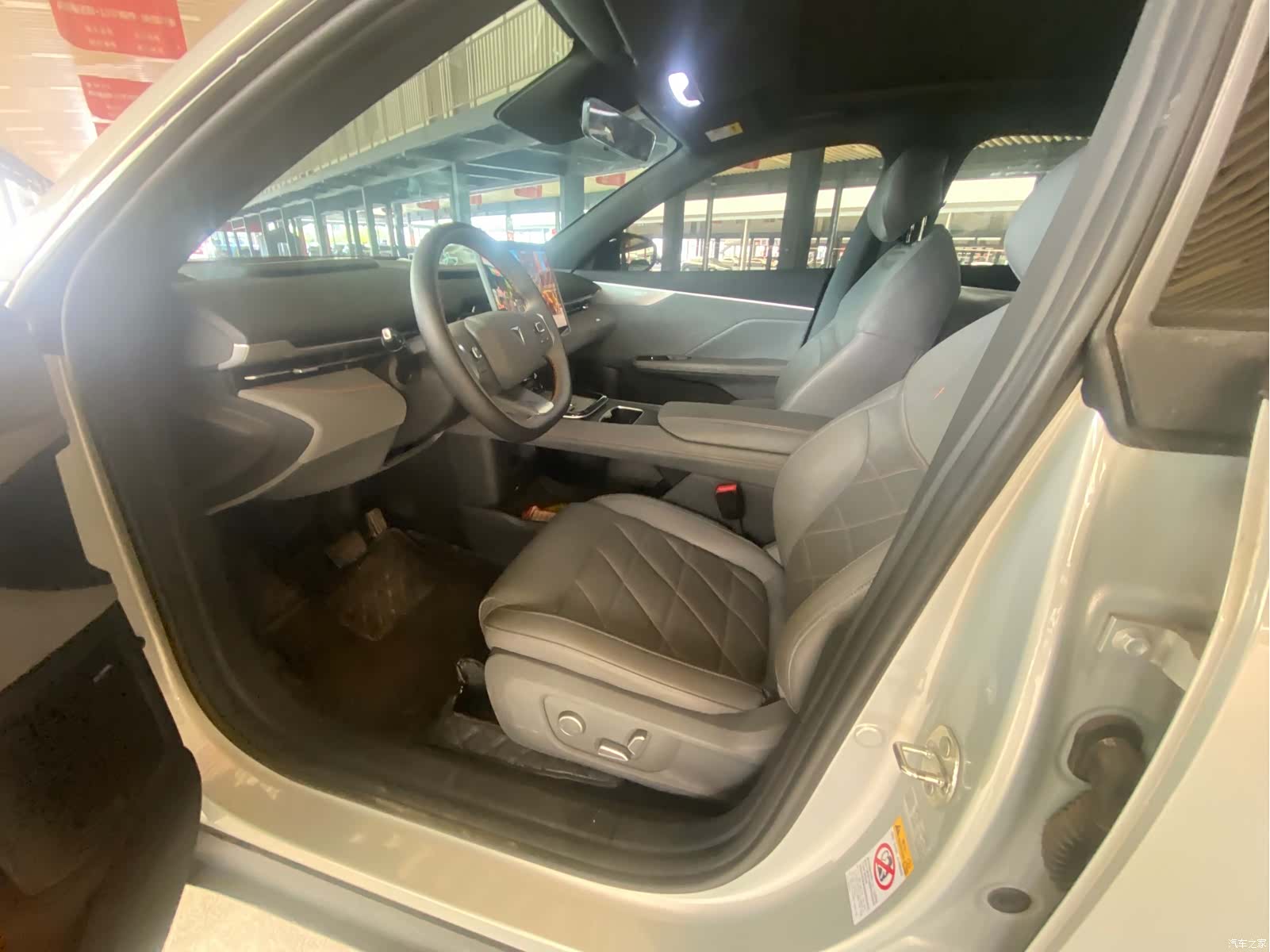 Deepal S05, 2024 13