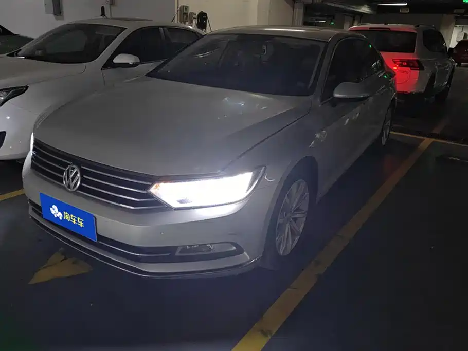 Volkswagen Magotan