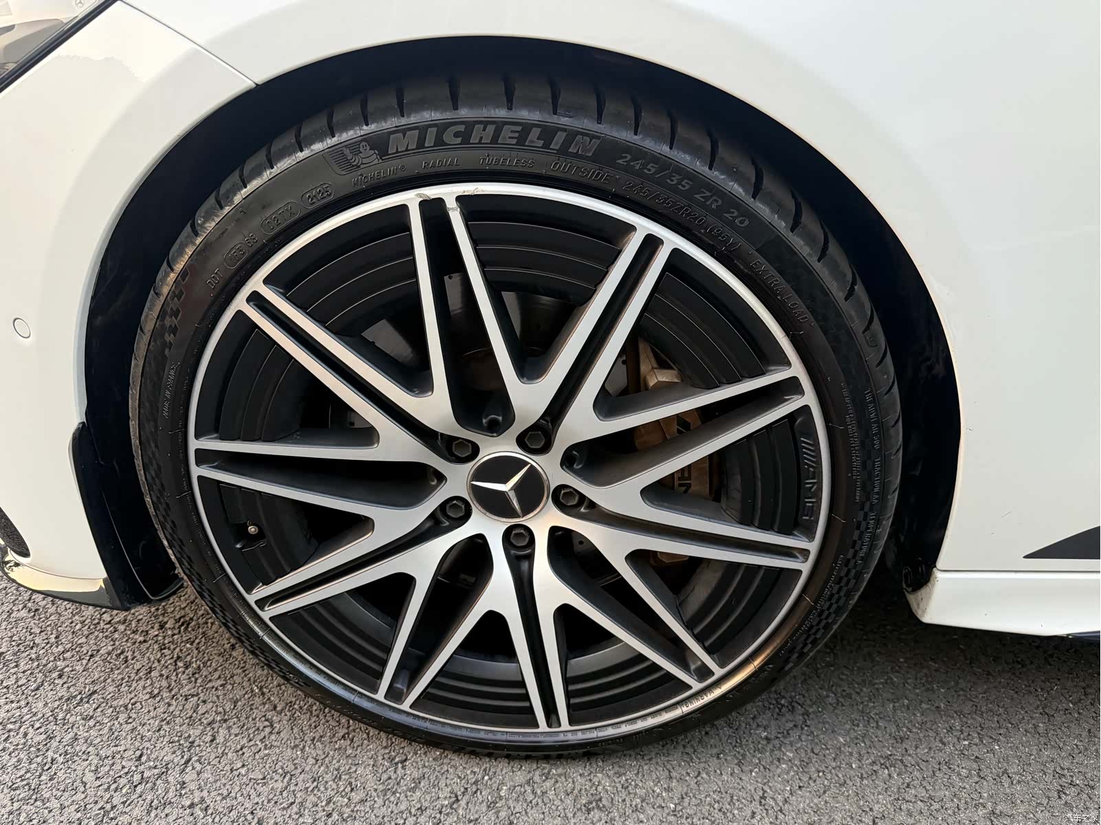 Mercedes-Benz C-Class, 2026 11
