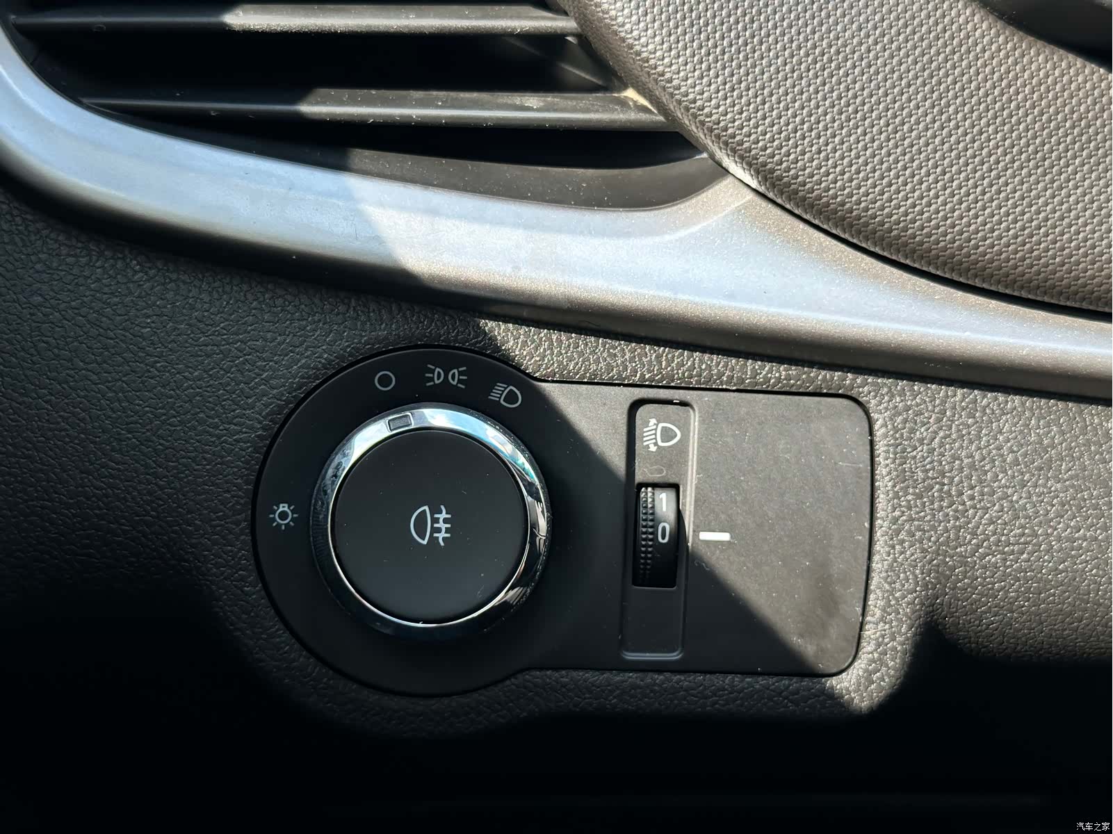 Chevrolet 320, 2018 17