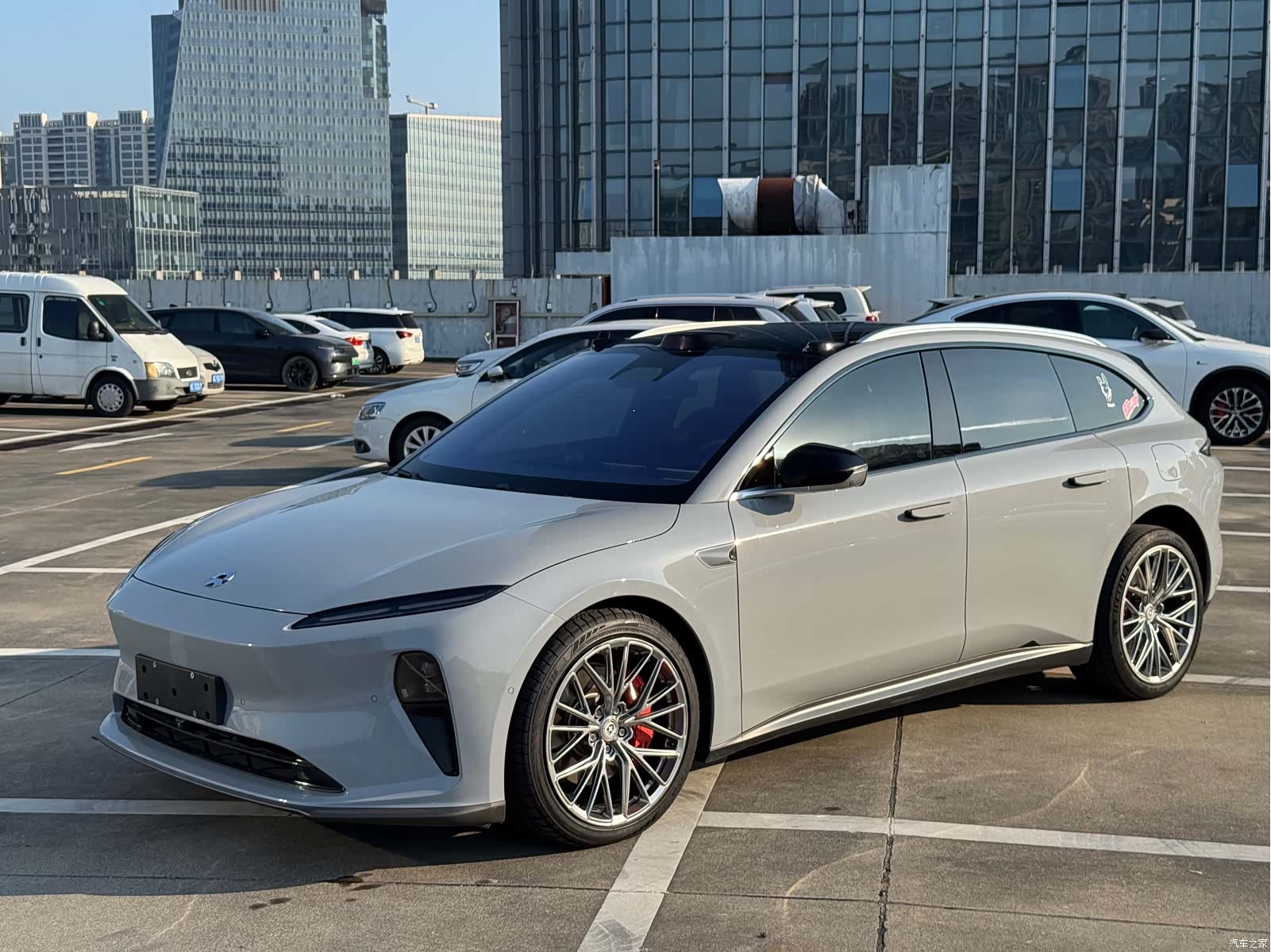 NIO ET5, 2024 1