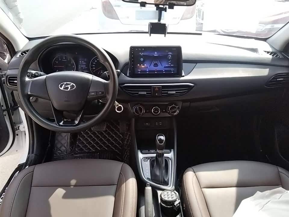 Hyundai Yuedong