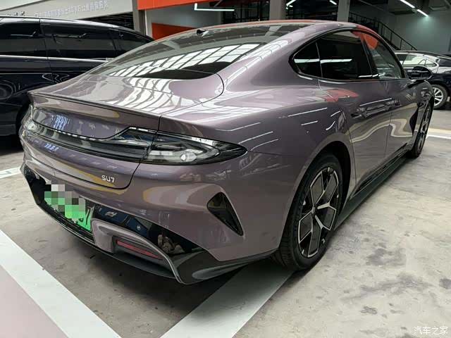 Xiaomi SU7, 2025 17