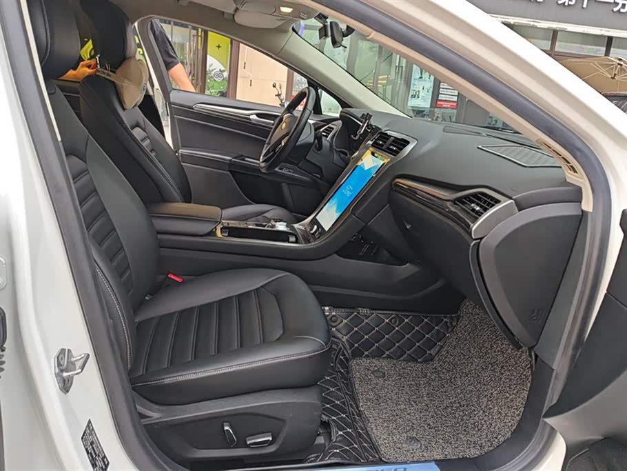 Ford Mondeo Ford Mondeo