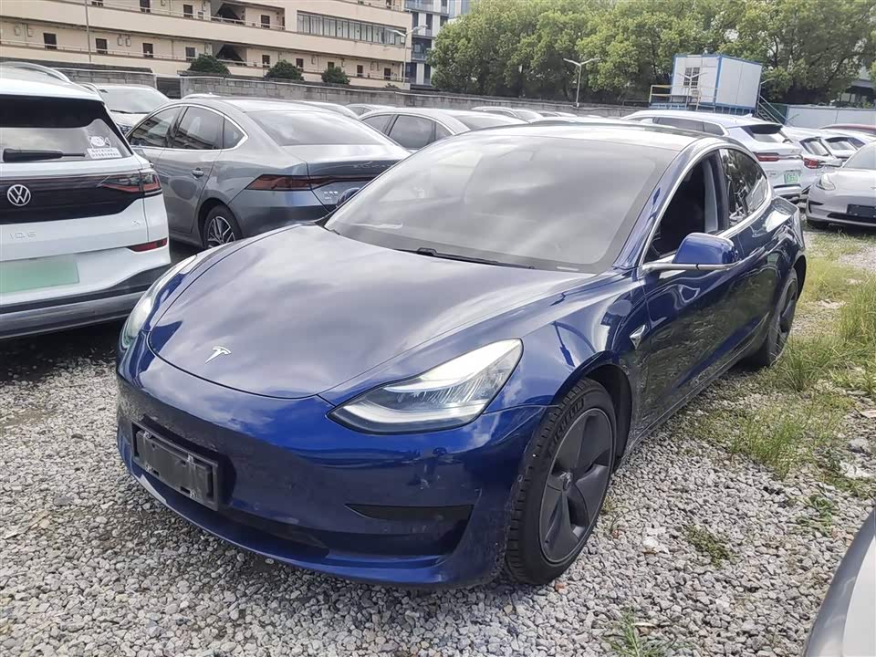 Tesla Model 3 Tesla Model 3