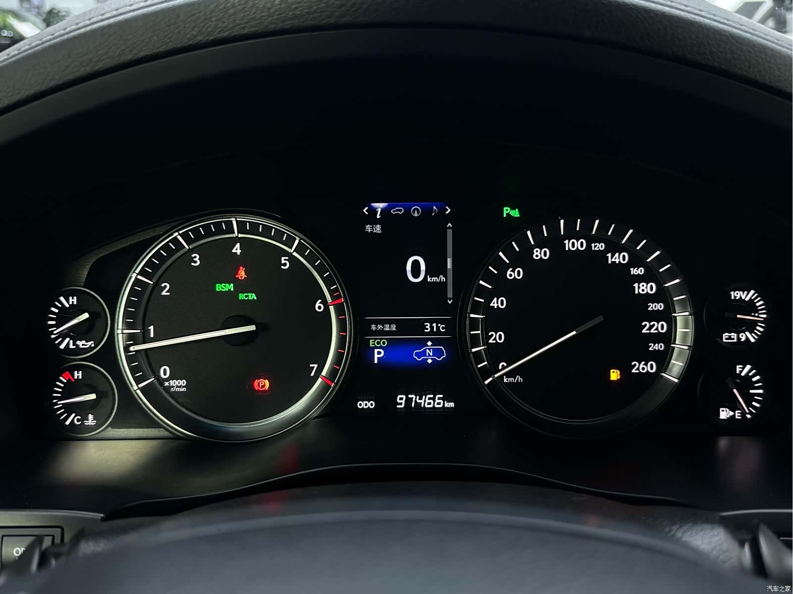 Lexus LX, 2017 8