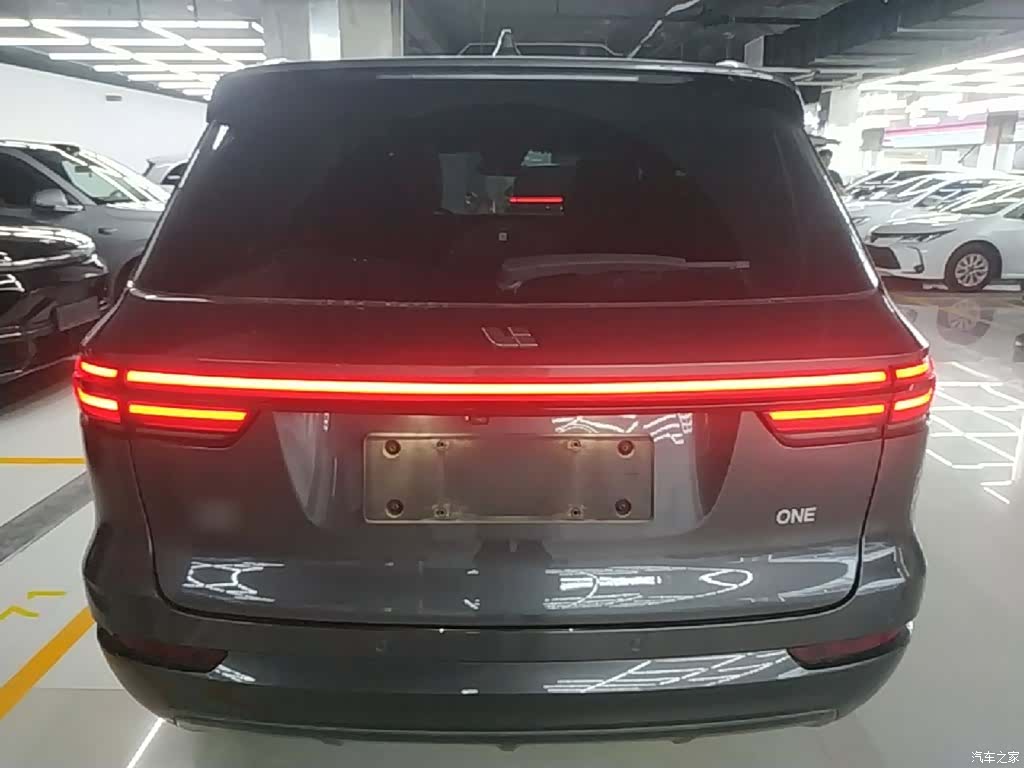 Li Auto ONE, 2022 6