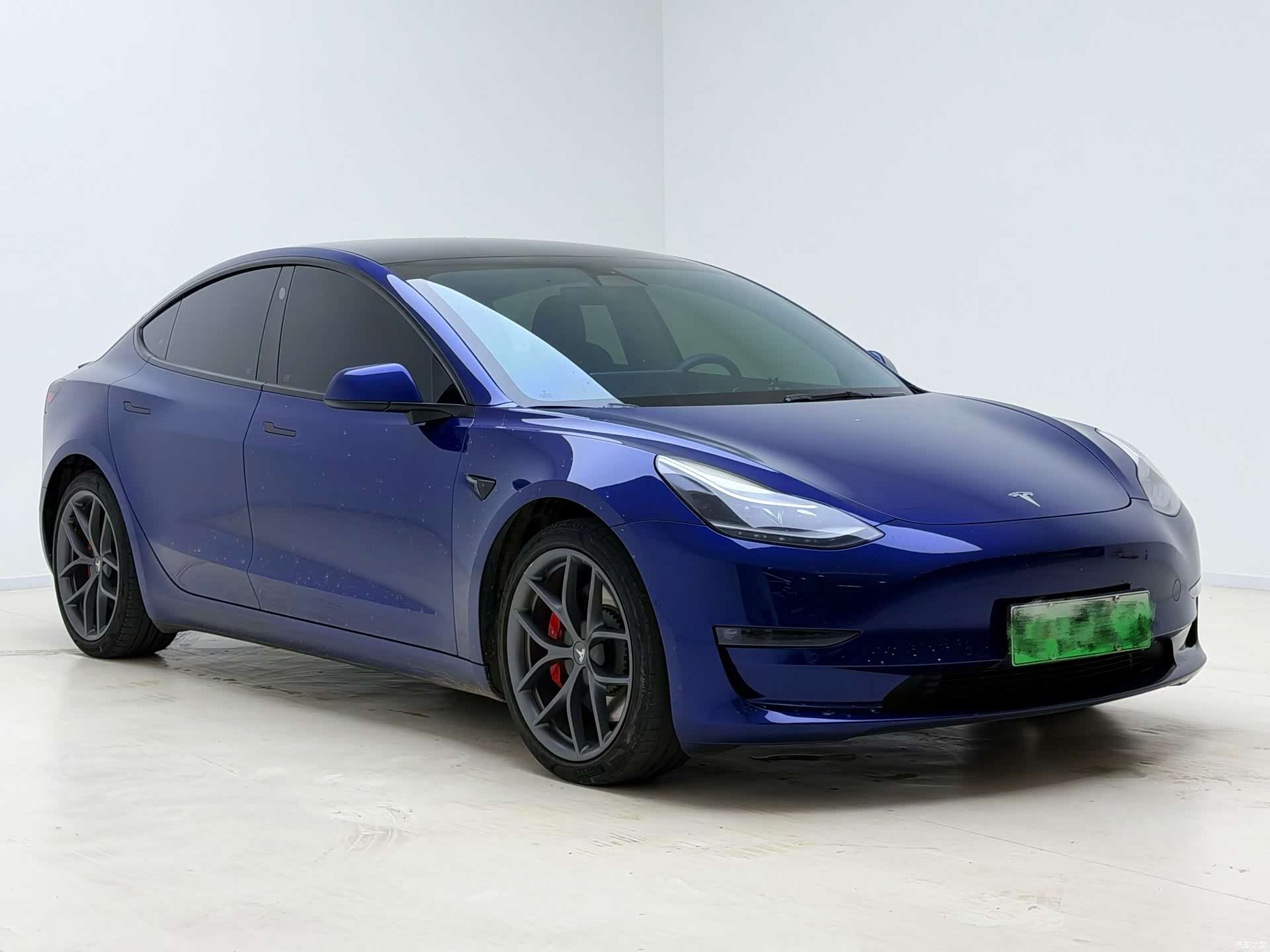 Tesla Model 3, 2021 3