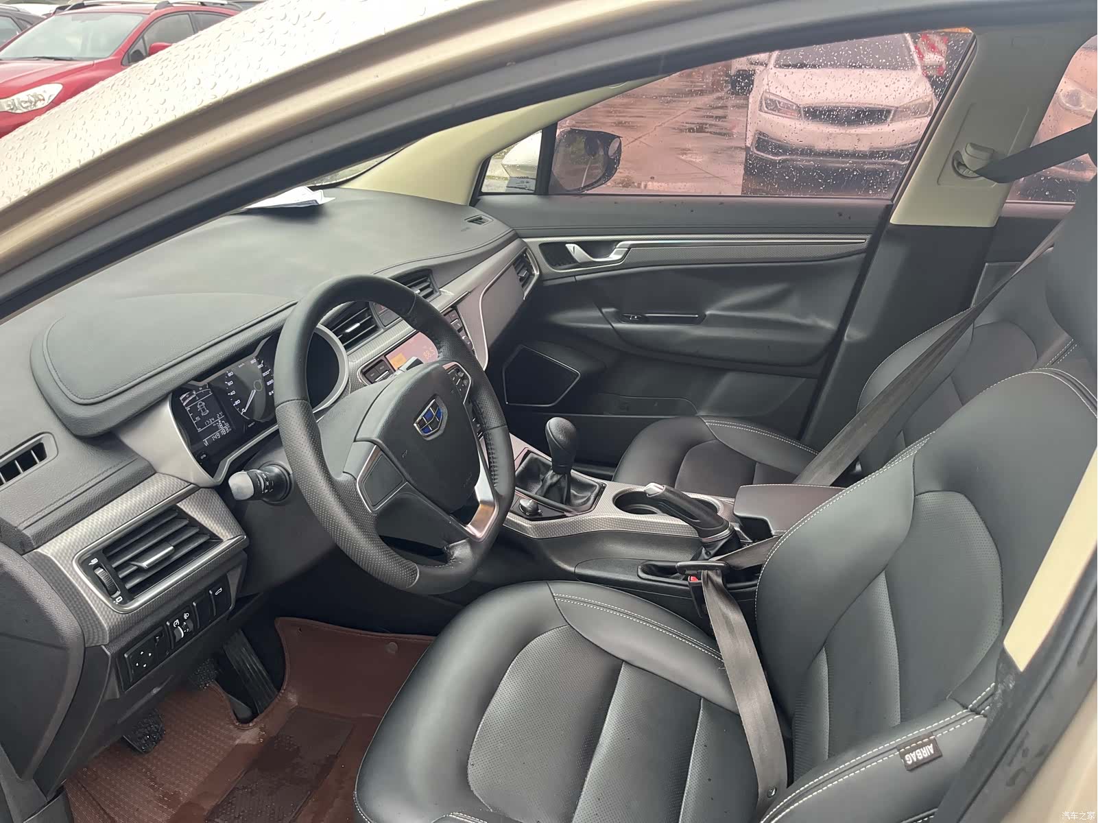 Geely Emgrand, 2018 12