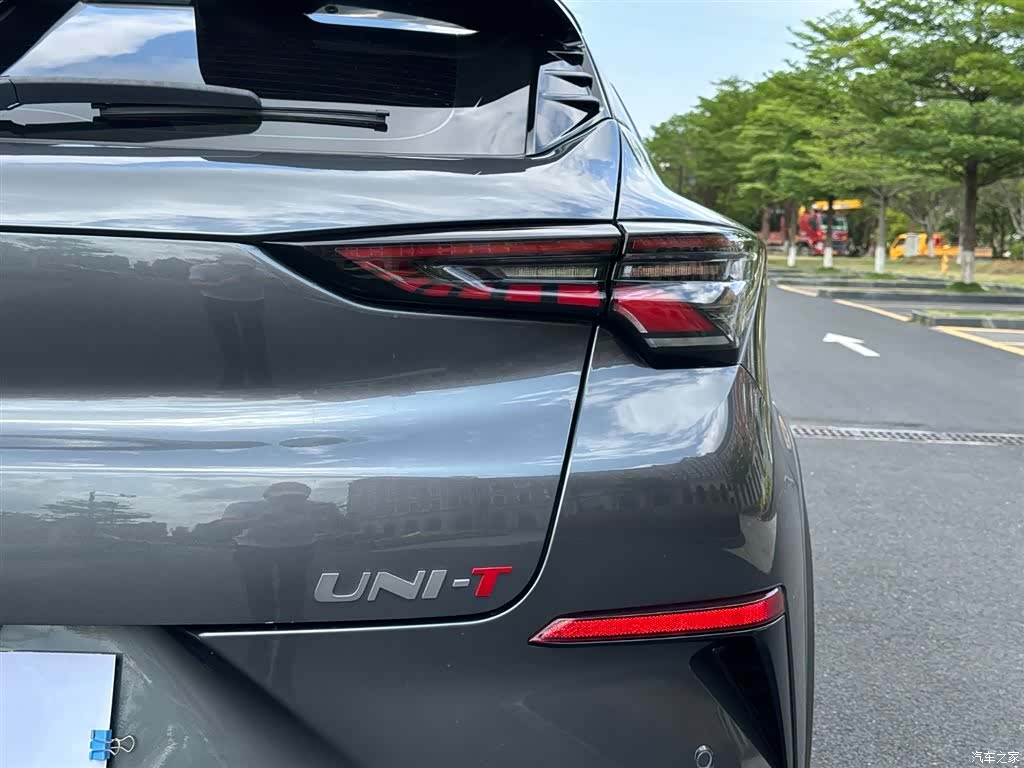 Changan UNI-T, 2022 18