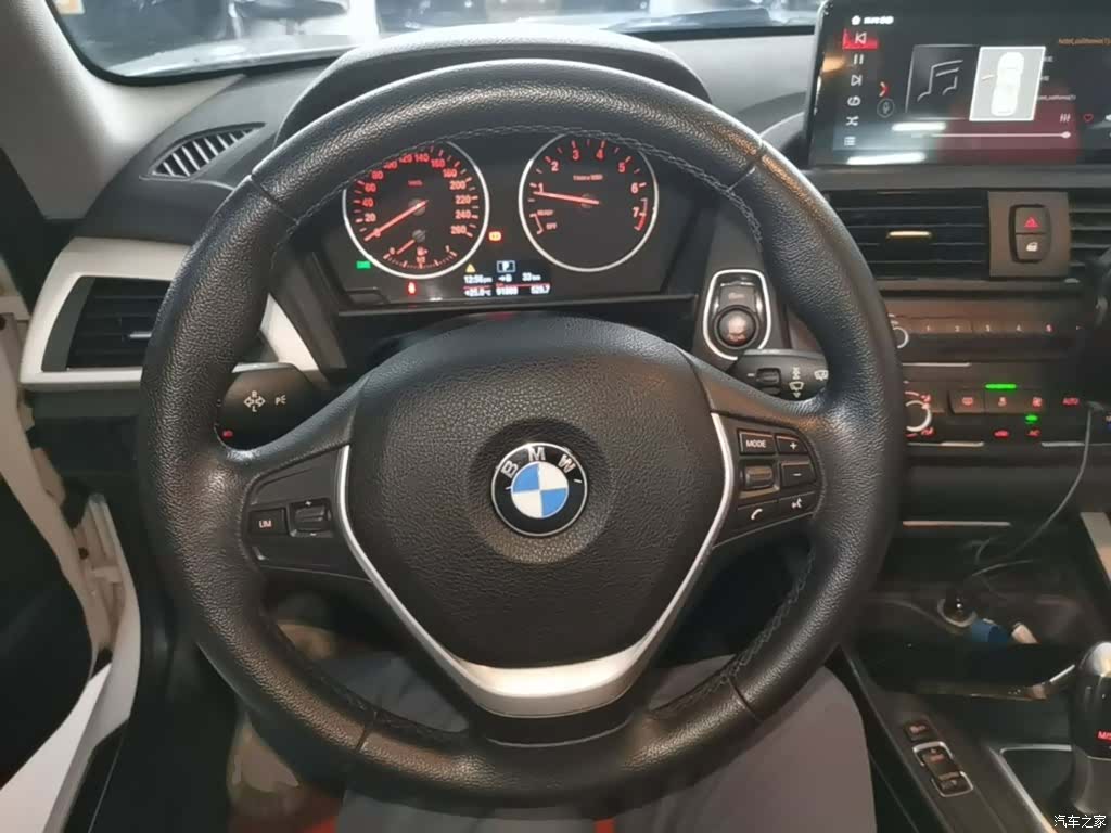 BMW 2 Series, 2016 11