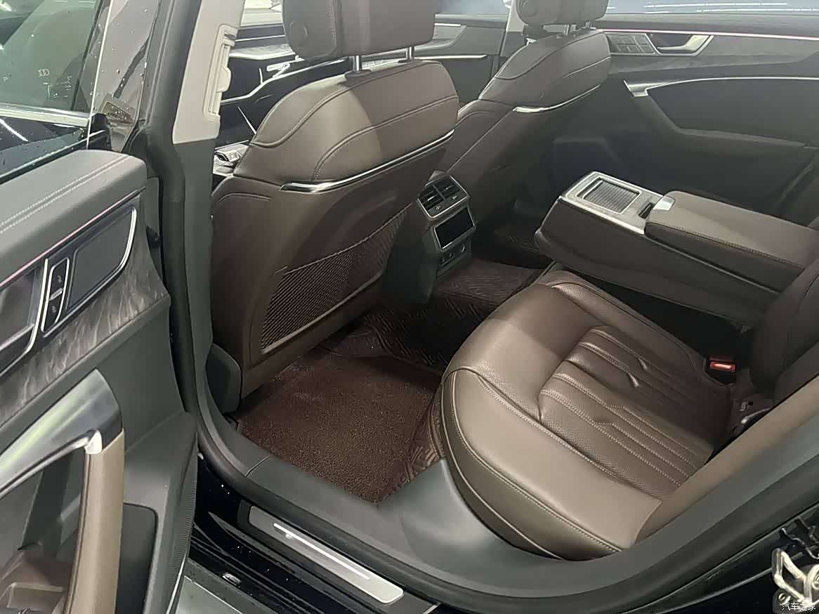 Audi A7L, 2022 12