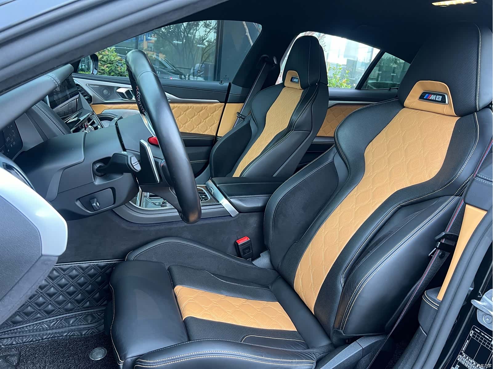 BMW M8, 2021 8
