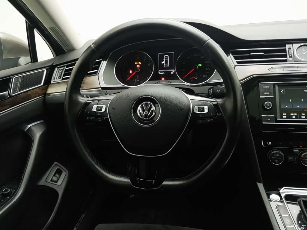 Volkswagen Magotan, 2017 11
