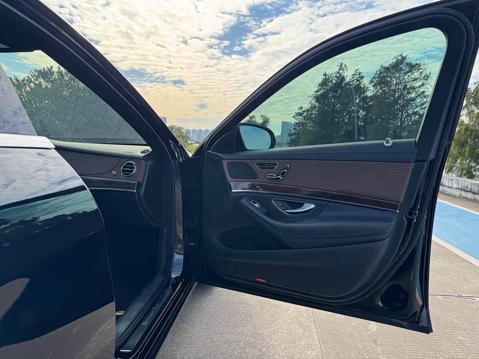 Mercedes-Benz S-class