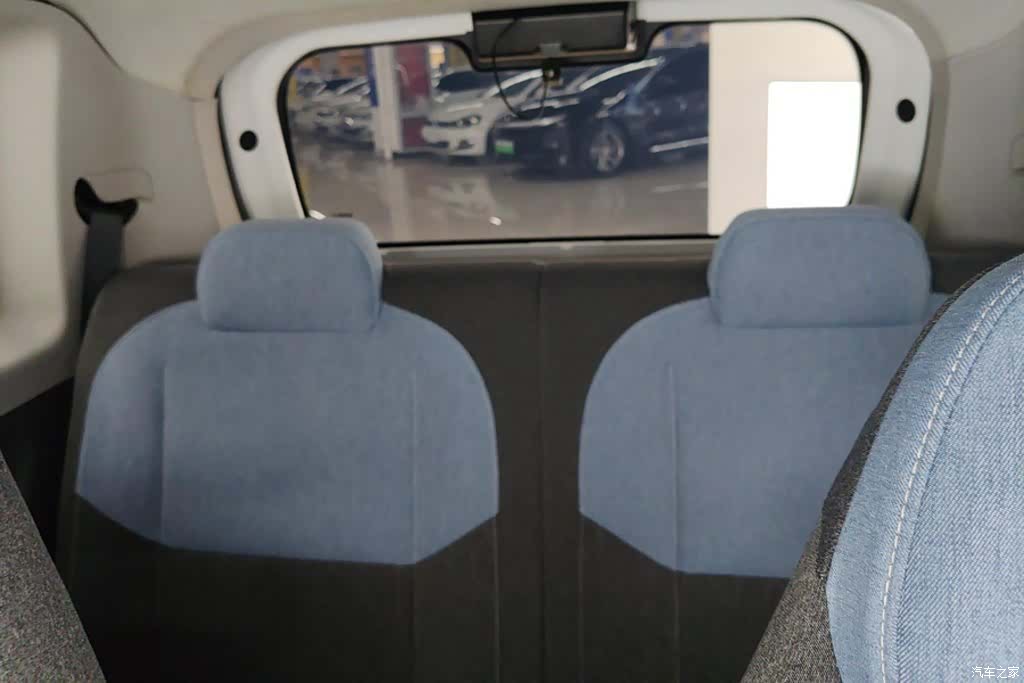 Geely Panda, 2023 11