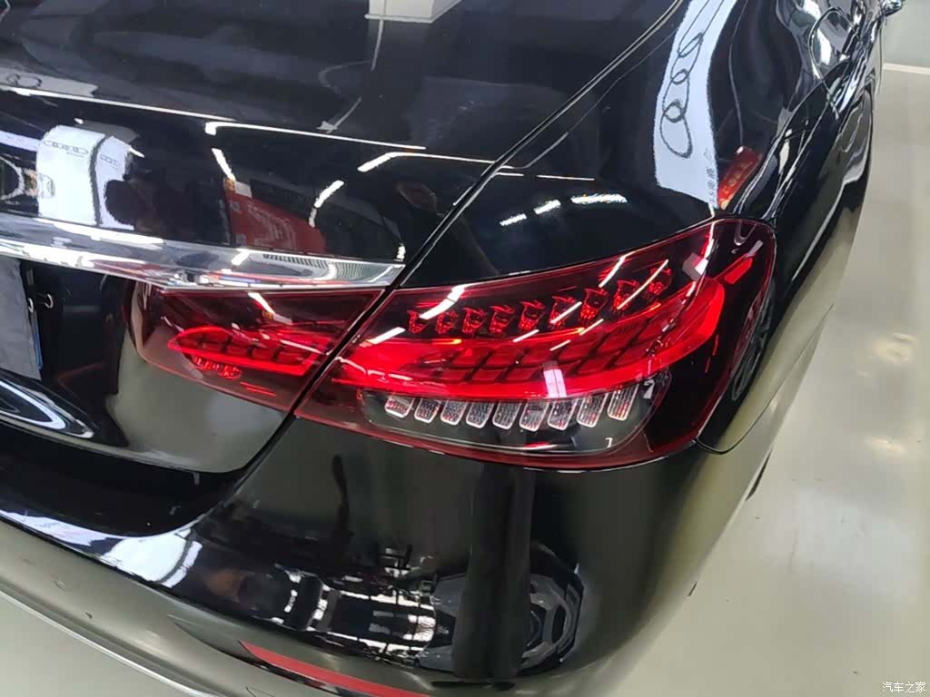 Mercedes-Benz E-Class, 2022 8