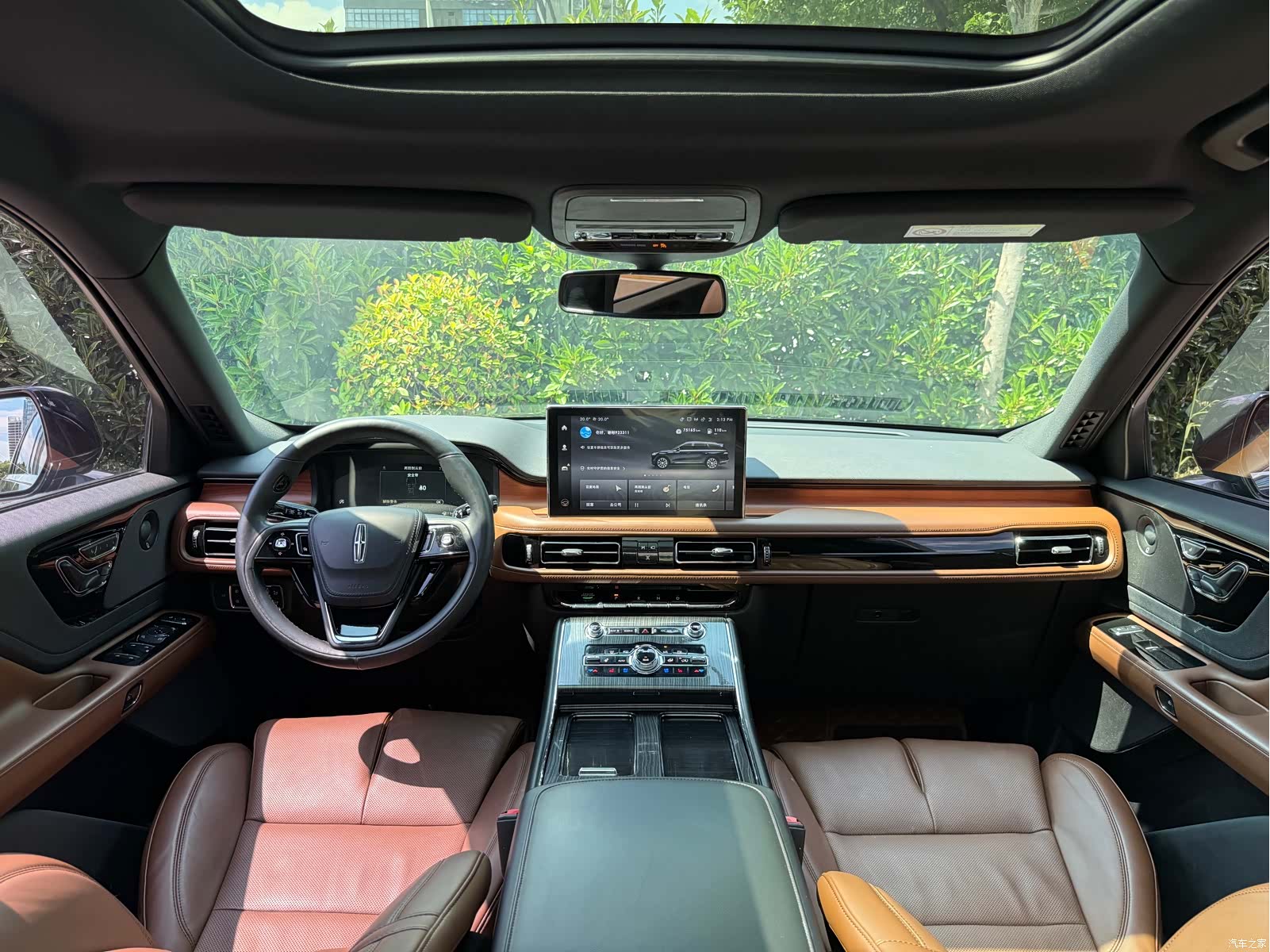 Lincoln Aviator, 2021 8