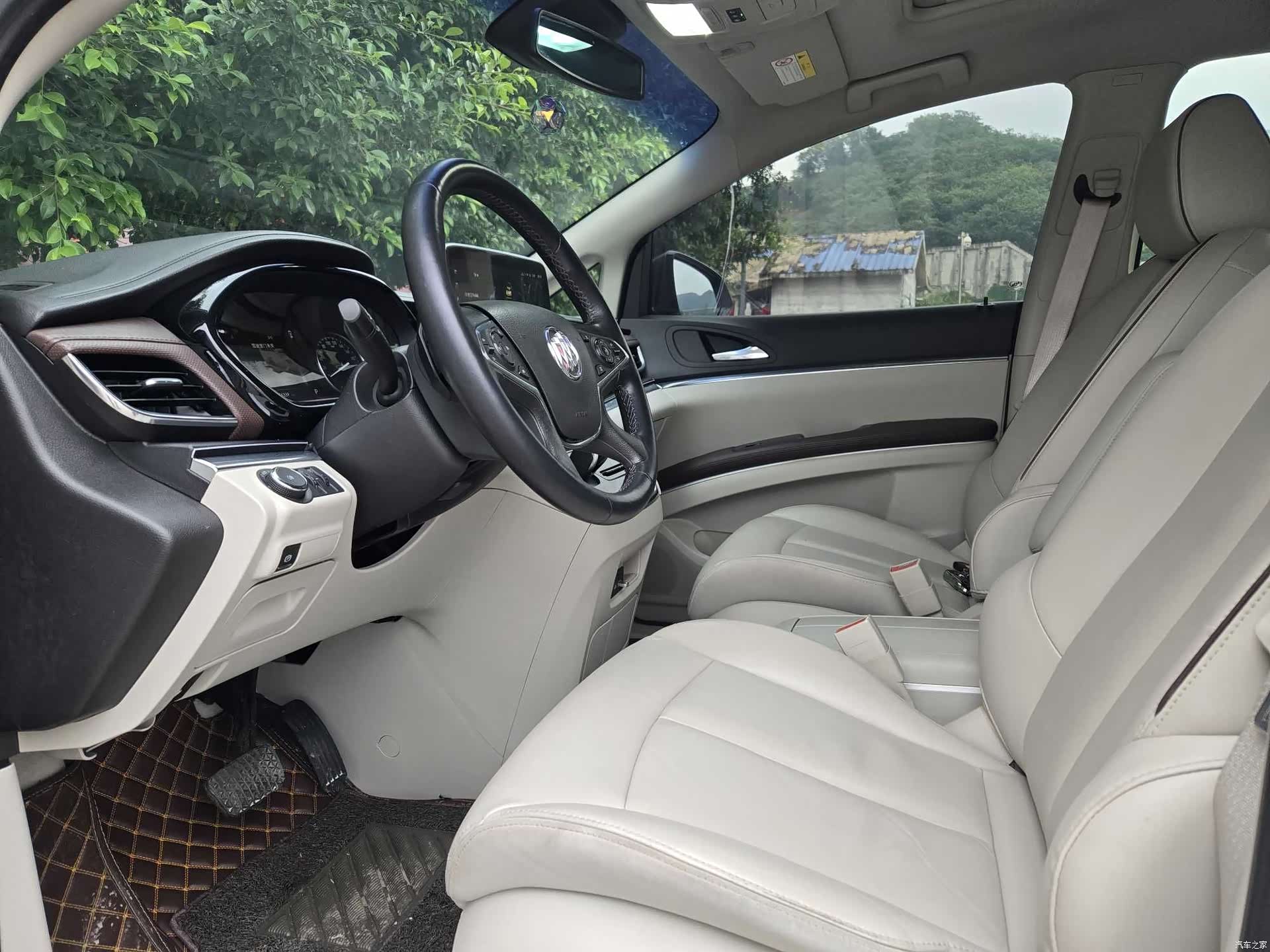 Buick GL8, 2021 8