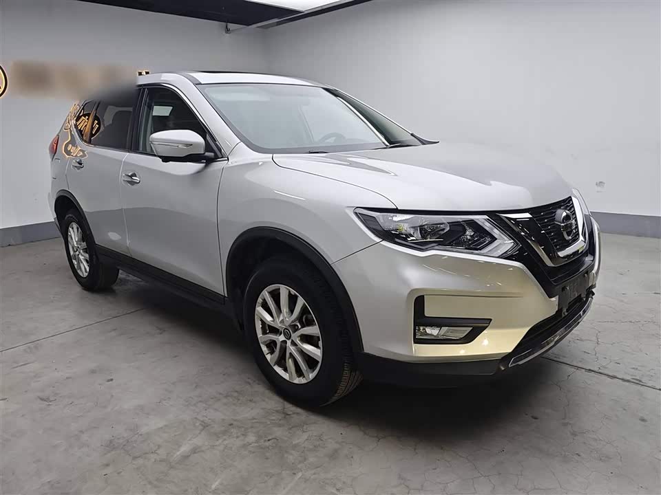 Nissan Qijun