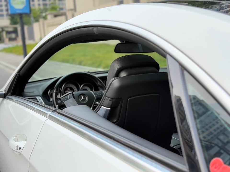 Mercedes-Benz E-class Mercedes-Benz E-class