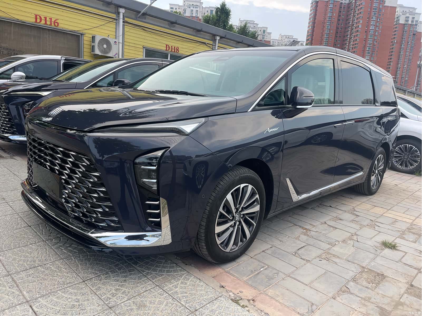 Buick GL8