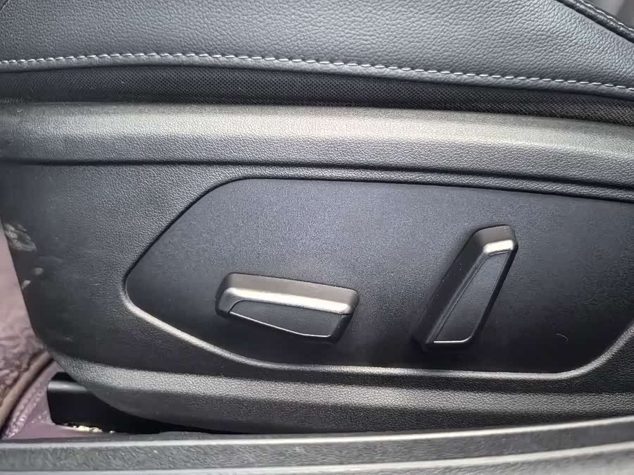 Hyundai Elantra 2023, фото 9