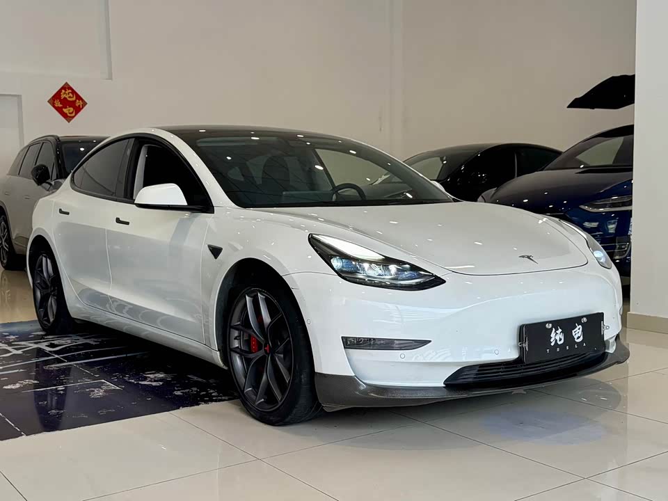 Tesla Model 3 Tesla Model 3