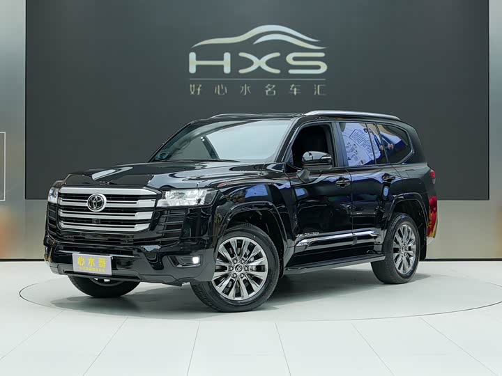 Toyota Land Cruiser J300 3.5T Middle East Edition 2023