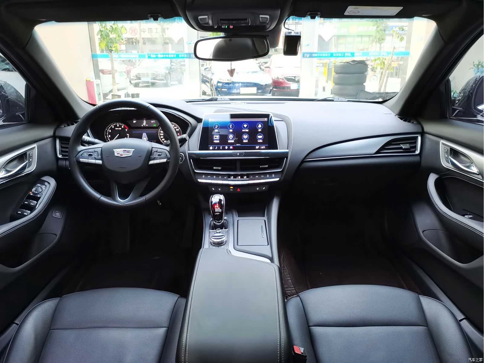 Cadillac CT5, 2022 10