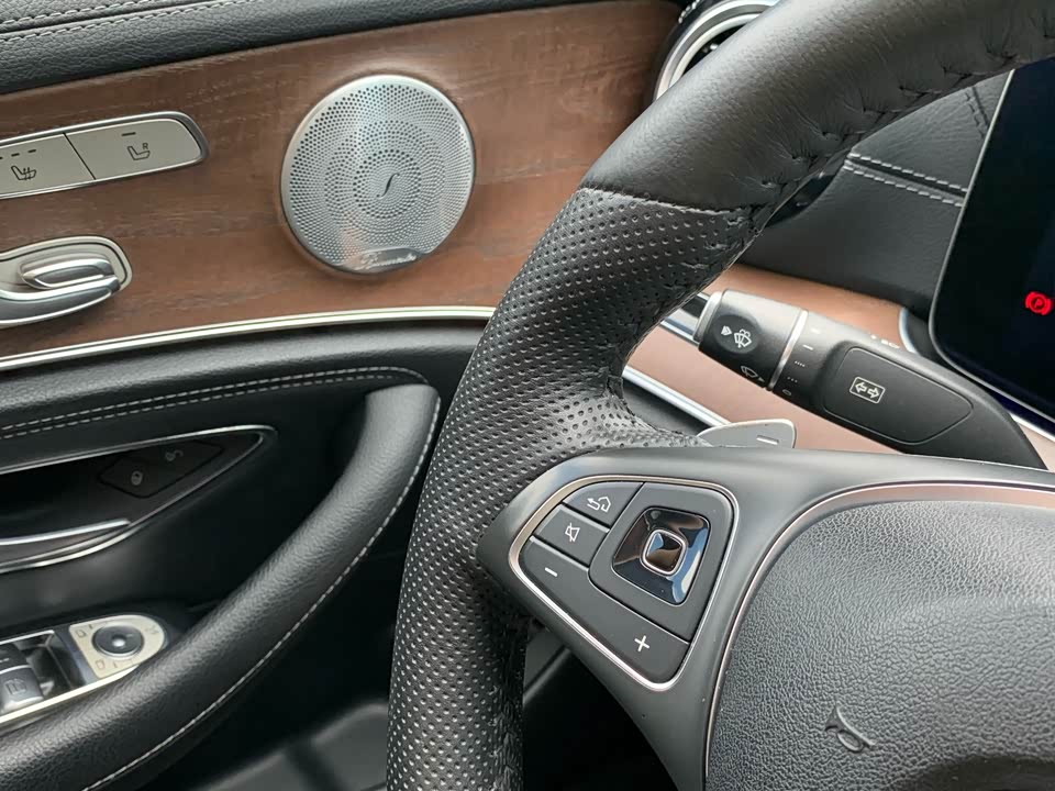 Mercedes-Benz E-class Mercedes-Benz E-class