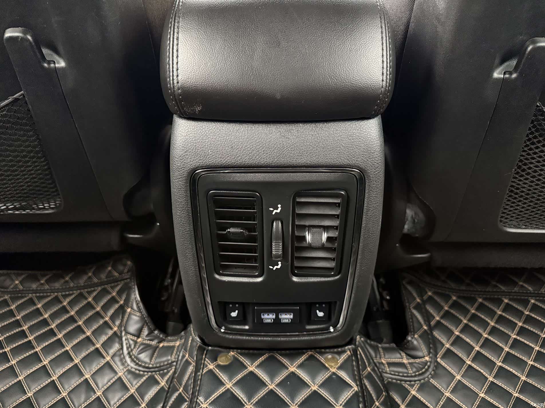 Jeep Grand Cherokee, 2021 15
