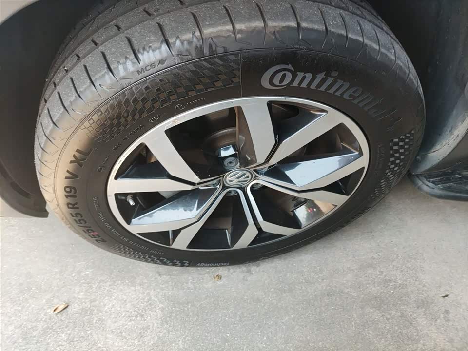 Volkswagen Tourang Volkswagen Tourang