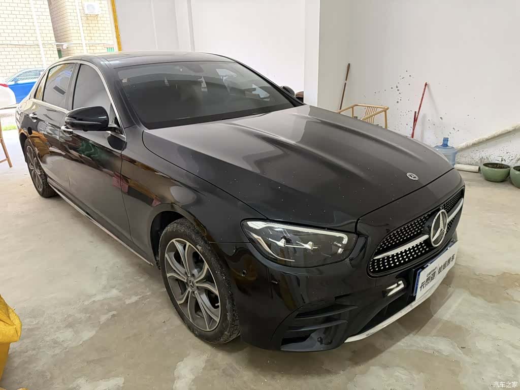 Mercedes-Benz E-Class, 2023 1